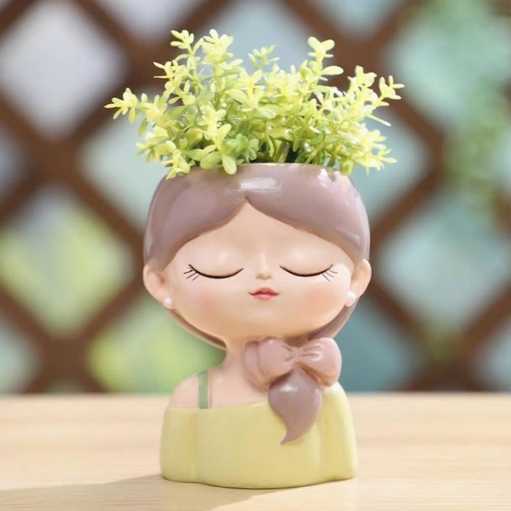 Gardening Supplies Resin Girl  - Bonsai Garden Cafe review and price